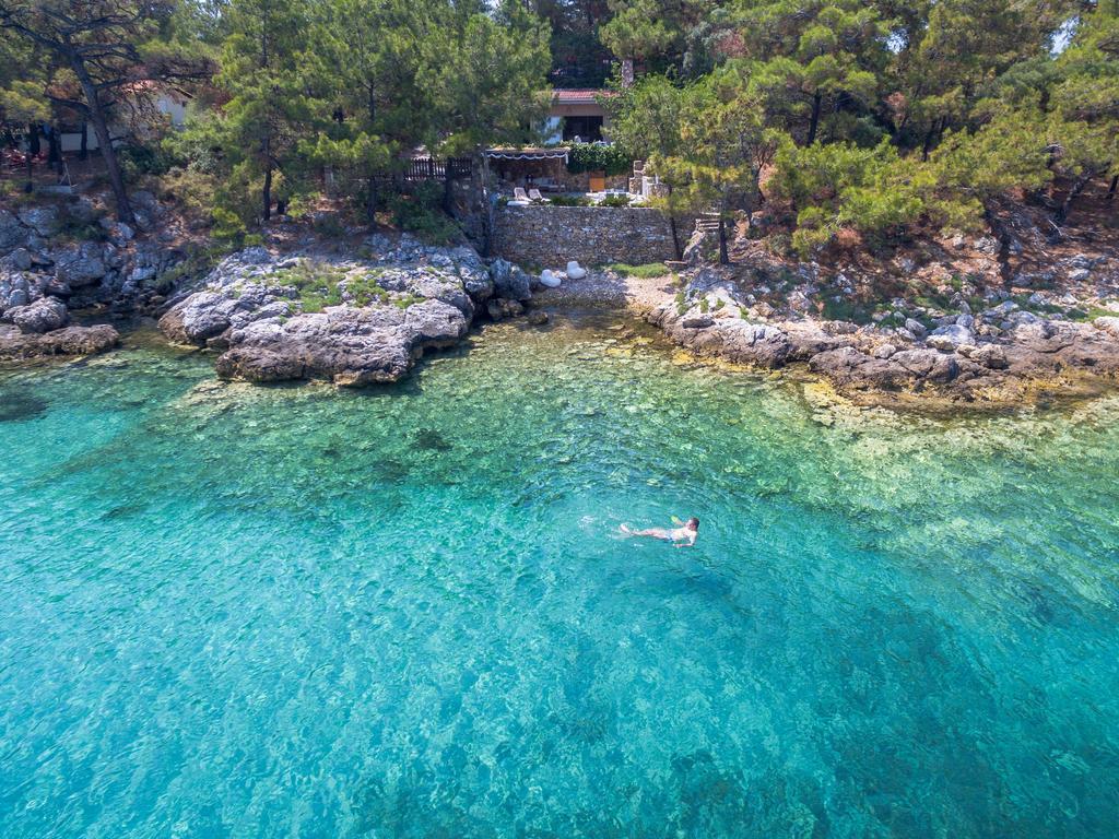 Amicasa Private Seaside Suite Pachis  Exteriér fotografie